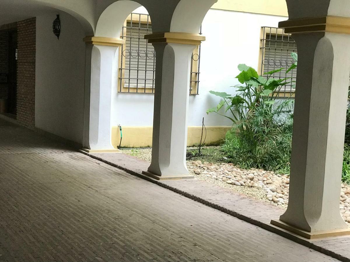 Apartamento Las Doblas , Parking Gratis Кордова Экстерьер фото